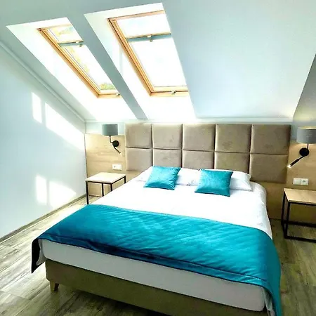 بيت ضيافة Goscinne - Kasztelanska 8 3*