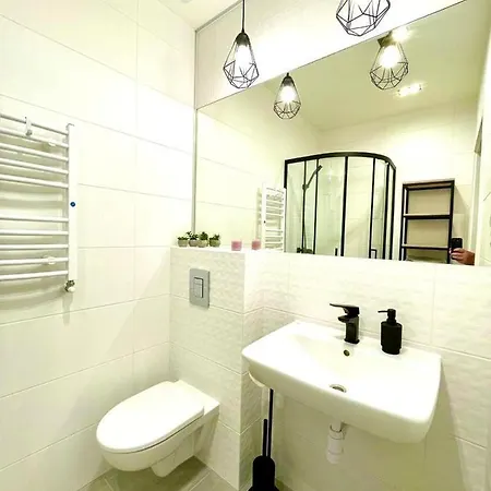 بيت ضيافة Goscinne - Kasztelanska 8 Stara Kamienica